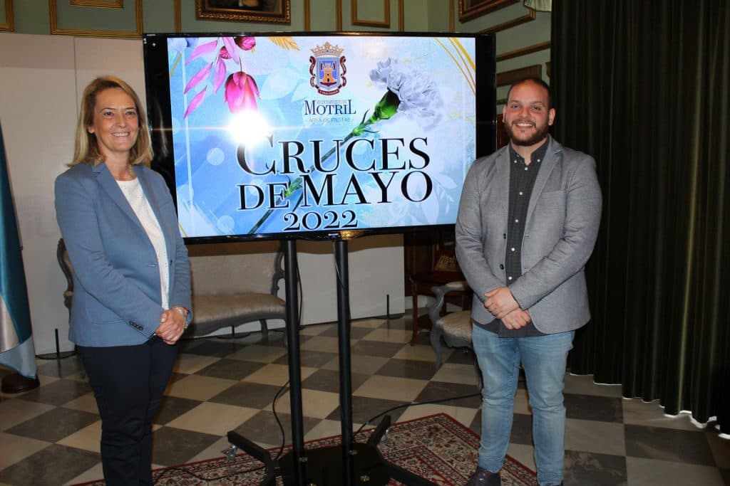 Motril vuelve a vestirse de fiesta con motivo de las Cruces de Mayo 2022