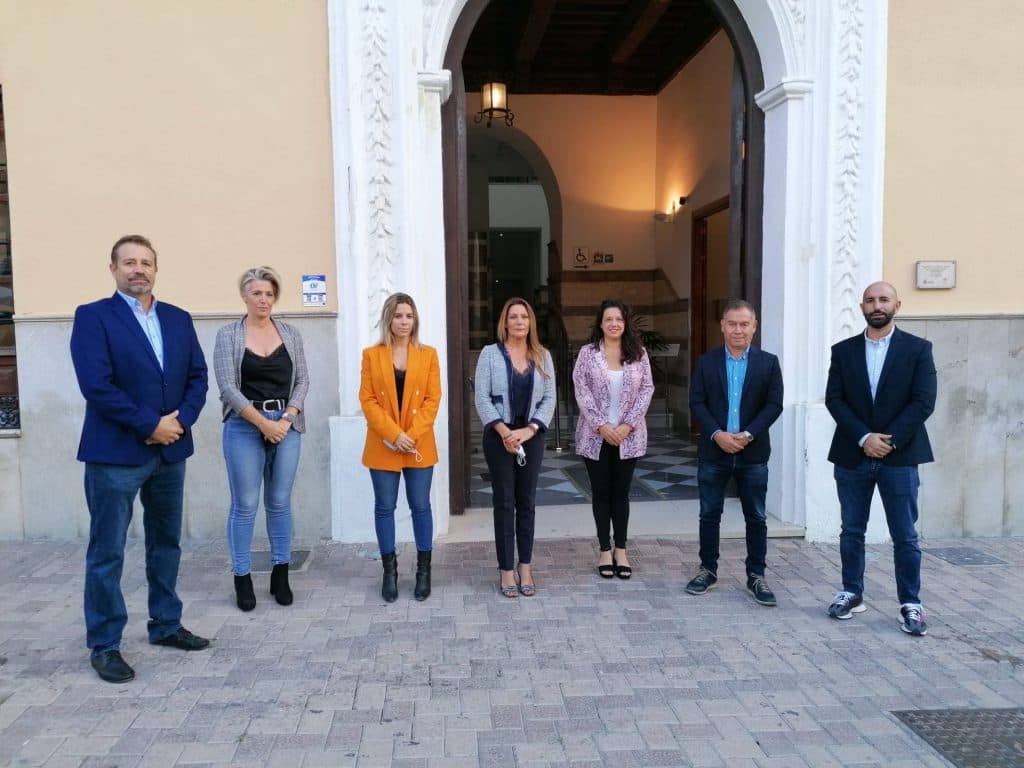 Cs lamenta las “graves consecuencias” en la Costa Tropical por la “parsimonia” de Sánchez con los espigones