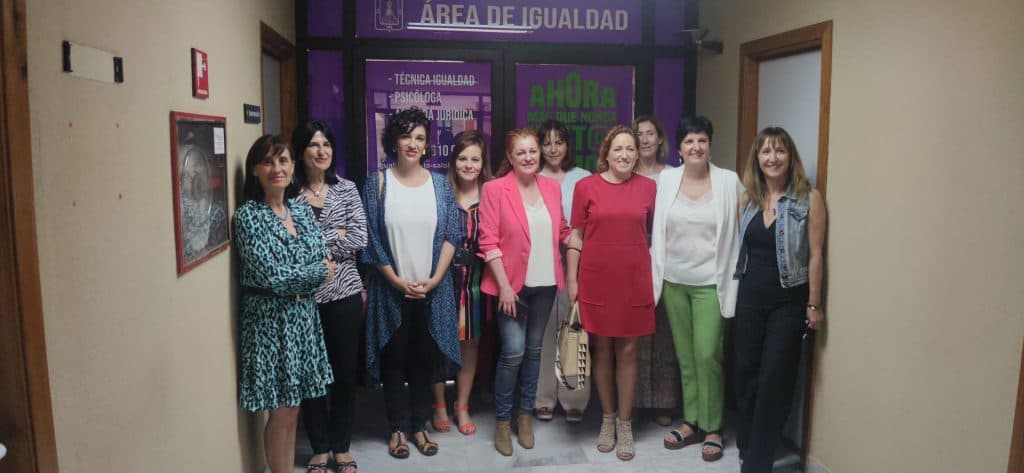 Antonia Morillas afirma en Salobreña: “Fortalecer el compromiso con el municipalismo para desplegar políticas feministas”