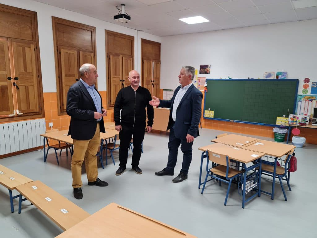 Concluye la reforma del Colegio Público Rural de Busquístar