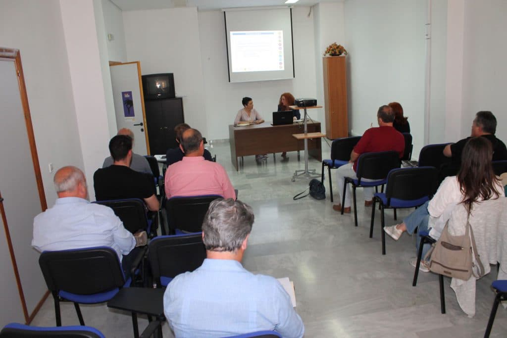 El Ayuntamiento de Salobreña presenta el diagnóstico del Plan de Movilidad del Casco histórico