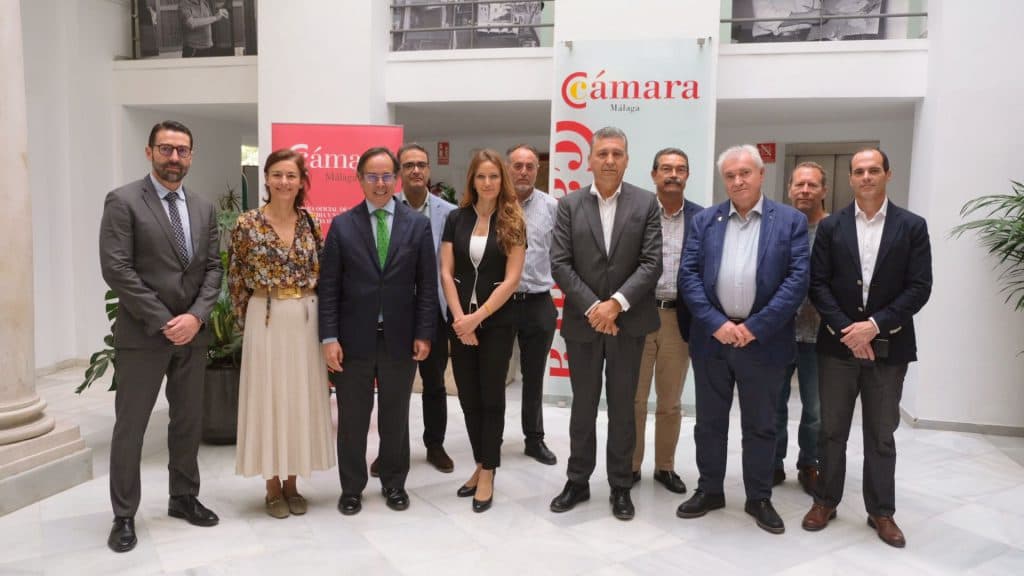 La Cámara de Motril visita la entidad cameral malagueña y un espacio coworking único a nivel nacional