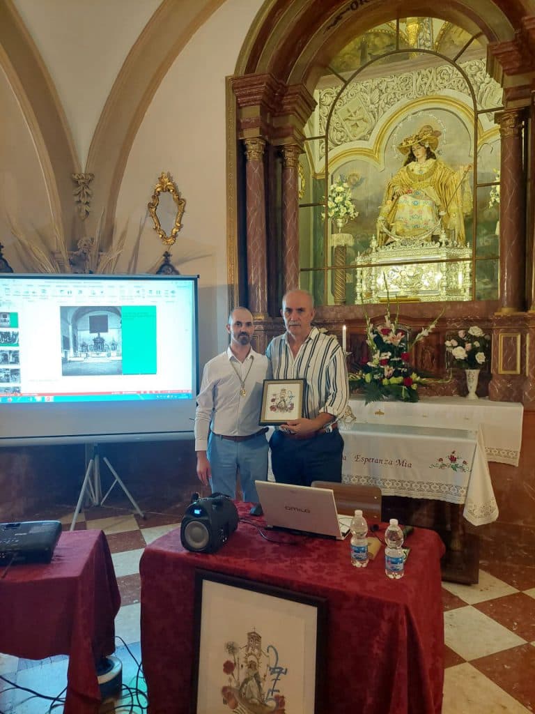 La Hermandad de la Divina Pastora recuerda la historia de la llegada de la imagen a Motril