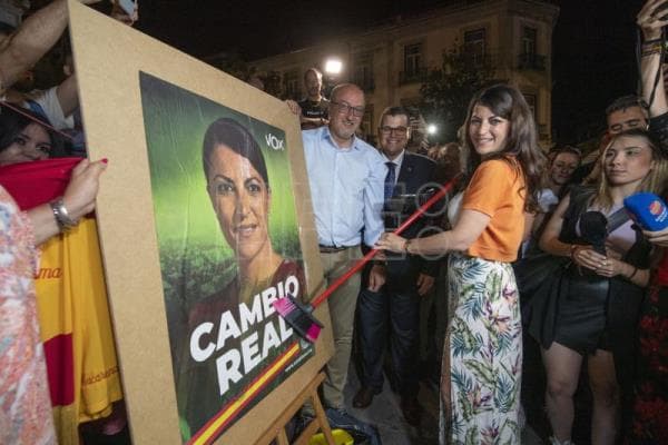 Olona reivindica el cambio real para cambiar el rumbo de Andalucía y España