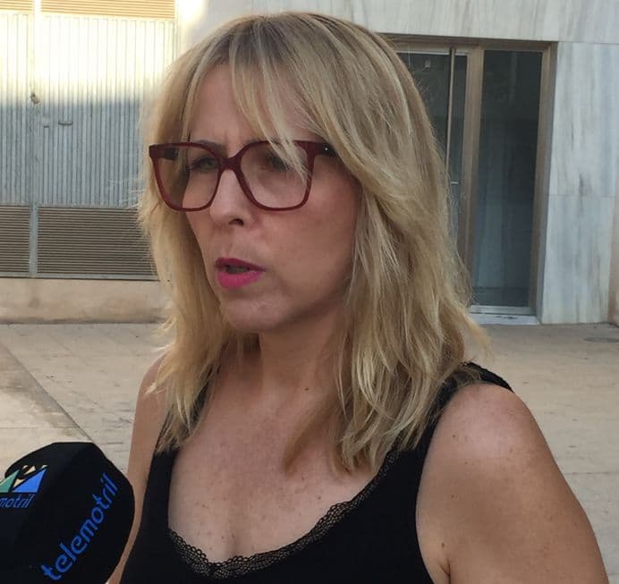Inma Omiste (IU-Equo): «El Gobierno local se ha desentendido de prestar los servicios municipales con un mínimo de eficacia»