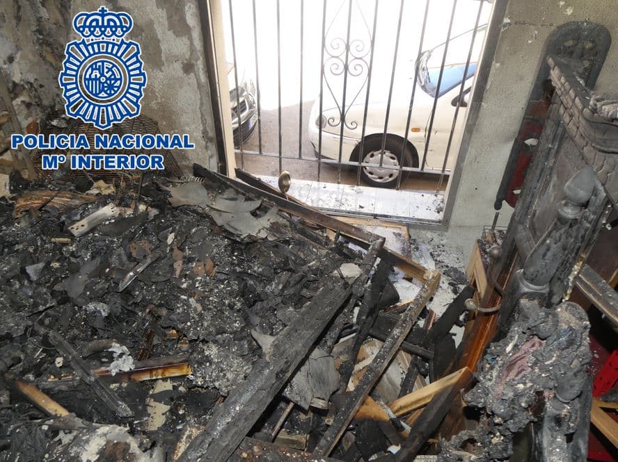 Detenido un varón como autor del incendio intencionado de un domicilio por un ajuste de cuentas
