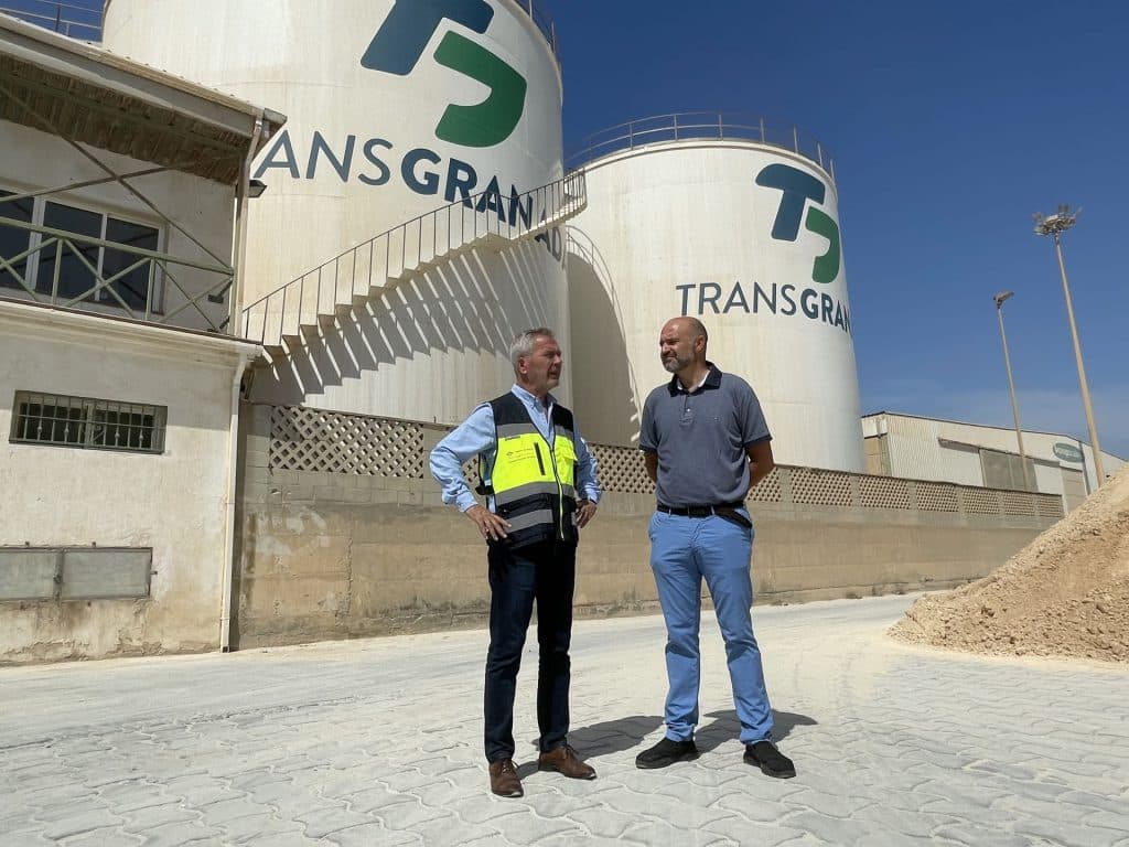 Este verano transitarán por el Puerto de Motril 25 millones de kilos de fertilizante