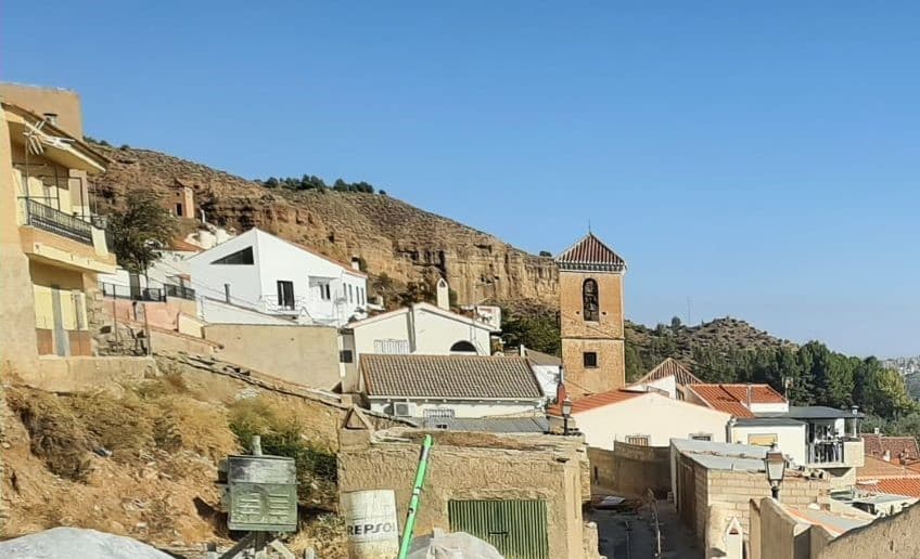 Un total de 27 municipios reciben ayudas de la Junta para mejorar equipamientos públicos y fijar la población al territorio