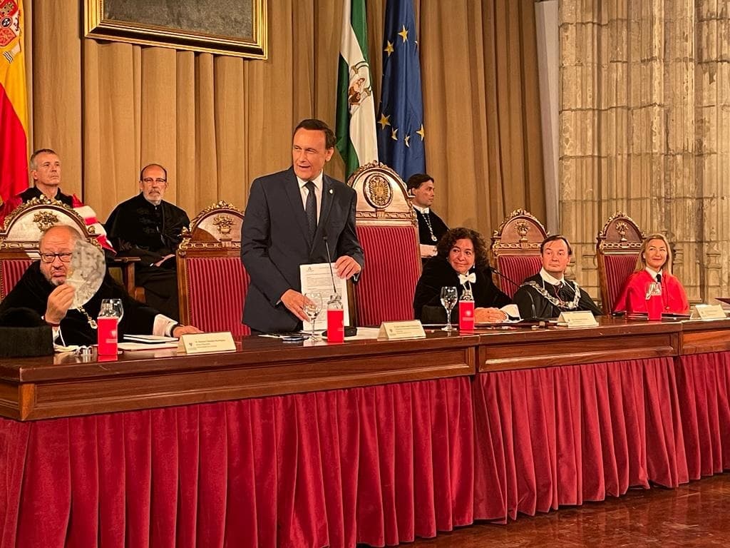 La Junta convocará antes de septiembre ayudas por casi 9M€ a las 10 universidades públicas para impartir microcredenciales