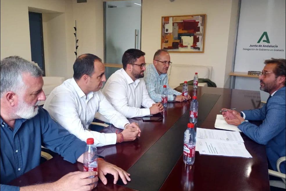 La Plataforma de la Costa Tropical insta a la Junta de Andalucía a que «haga lo que esté en su mano para conseguir las infraestructuras que demanda la comarca»