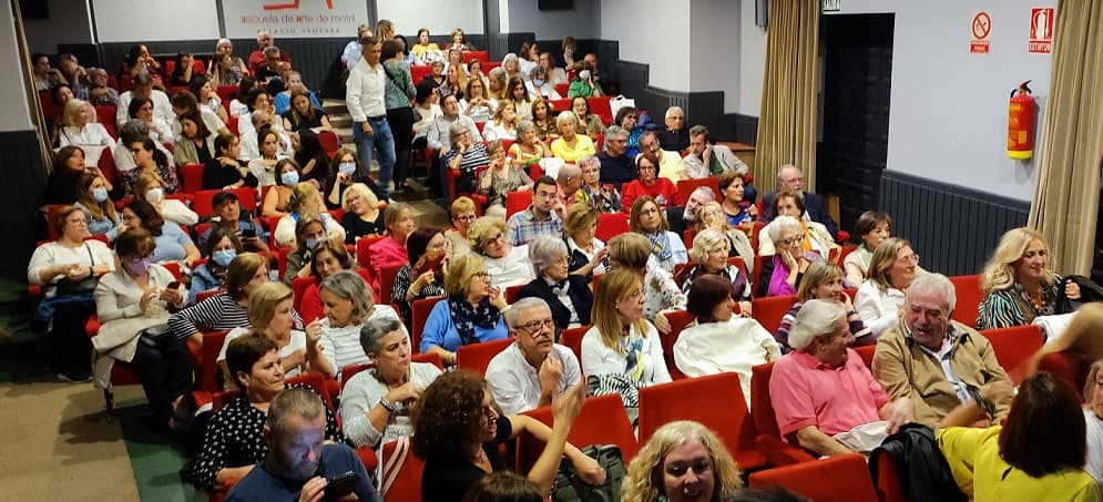 Éxito rotundo de público en el inicio del curso 2022-2023 del Ateneo de Motril