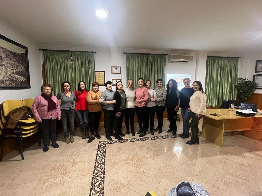 Una taller de Diputación forma a las trabajadoras de ayuda a domicilio en la detección de la violencia de género