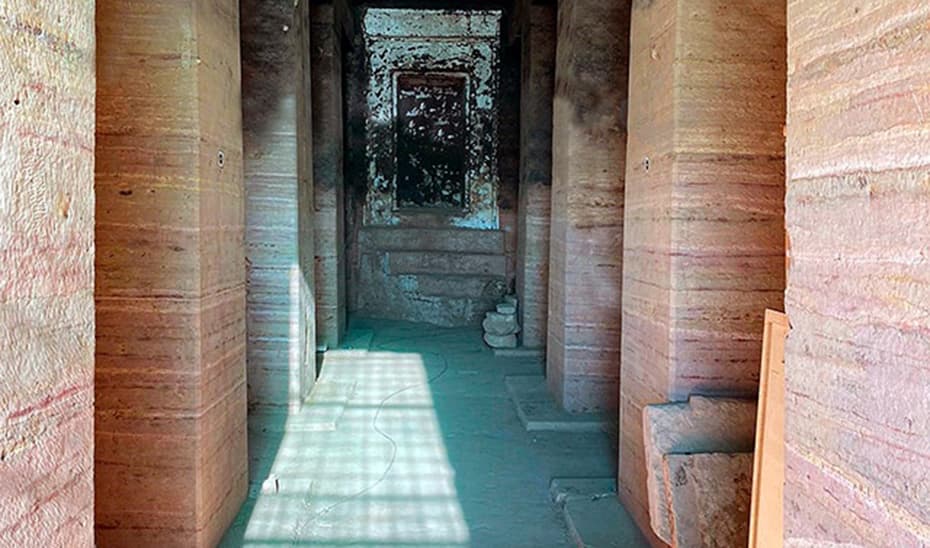 Investigadores andaluces descubren la tumba orientada al solsticio de invierno más antigua de Egipto