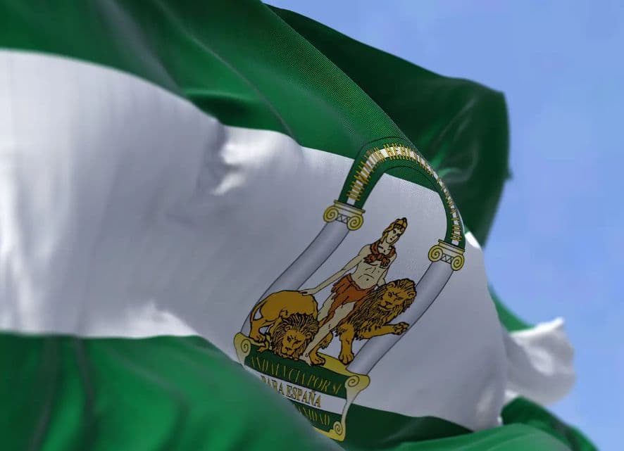 AxSí propone dotar de contenido la celebración del 4 de Diciembre como ‘Día de la Bandera de Andalucía’