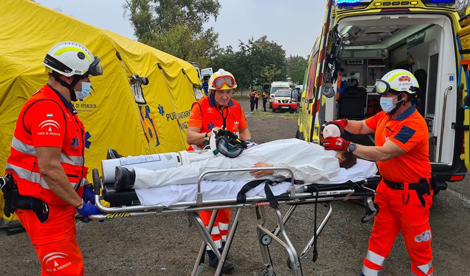 Herido grave un trabajador de 39 años en un accidente en una pirotecnia en Vélez de Benaudalla