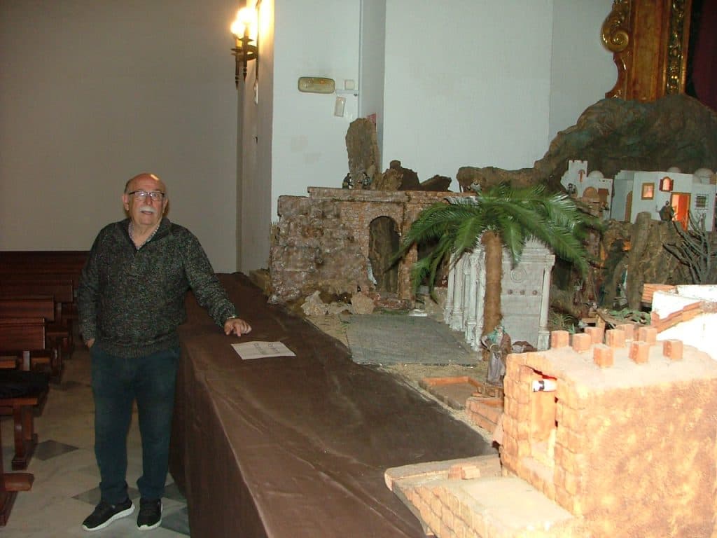 Fallece Emilio González Carrillo, artífice del Belén de la Iglesia Mayor de la Encarnación de Motril