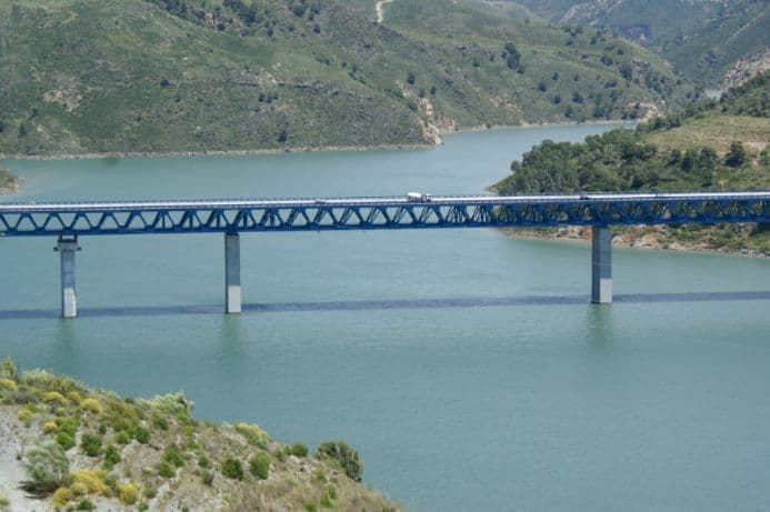 El BOE publica el anuncio de información pública de los bienes afectados por el desglosado nº 9 del sistema de canalizaciones Béznar-Rules