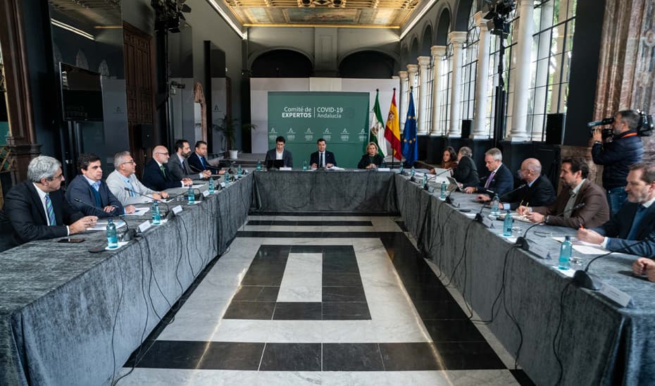 Andalucía refuerza las medidas de prevención y vigilancia en Residencias ante el aumento de casos covid