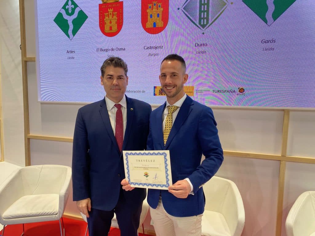 Trevélez recibe su distinción como uno de los Pueblos más Bonitos de España