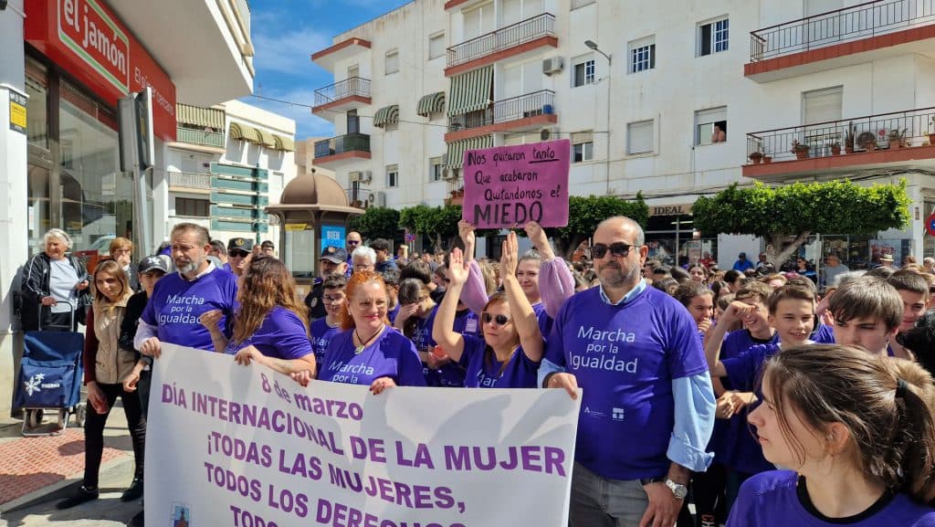 Salobreña celebra y reivindica la IV Marcha por la Igualdad