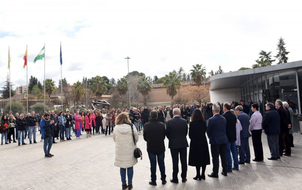 Entrena: “Hemos tardado en entender que la lucha por los derechos de las mujeres compete a toda la sociedad”