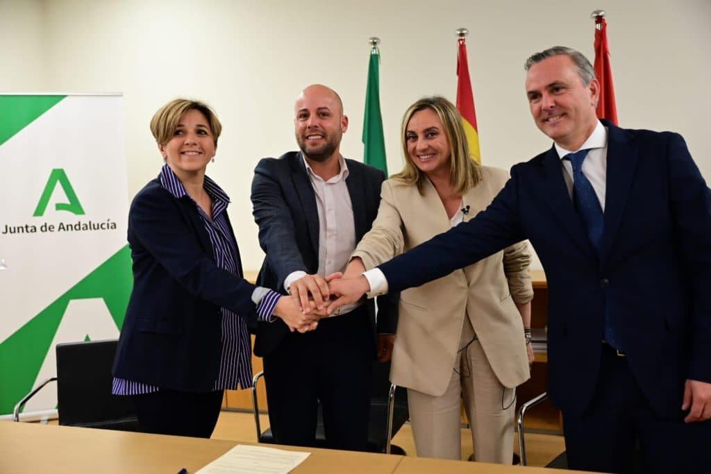 La Junta prestará apoyo técnico al Ayuntamiento de Ogíjares para el futuro desarrollo del PTS