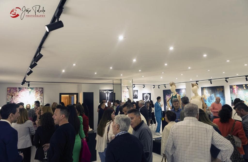 José María Bea abre la primera Galería Internacional de Motril
