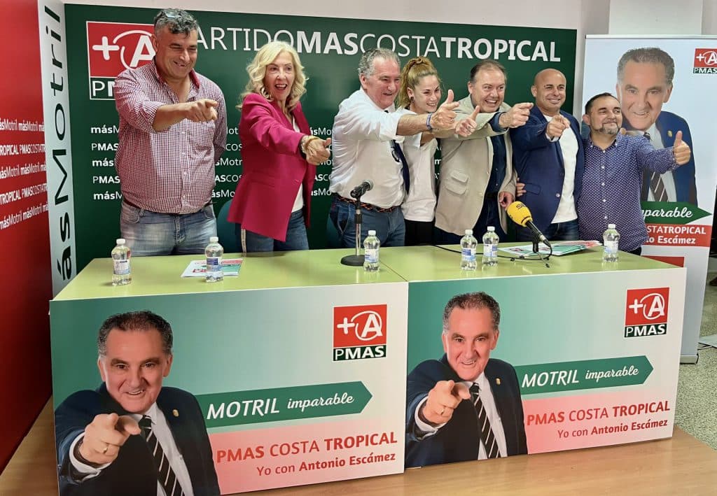 El Partido Más Costa Tropical presenta el cartel de su candidato, Antonio Escámez