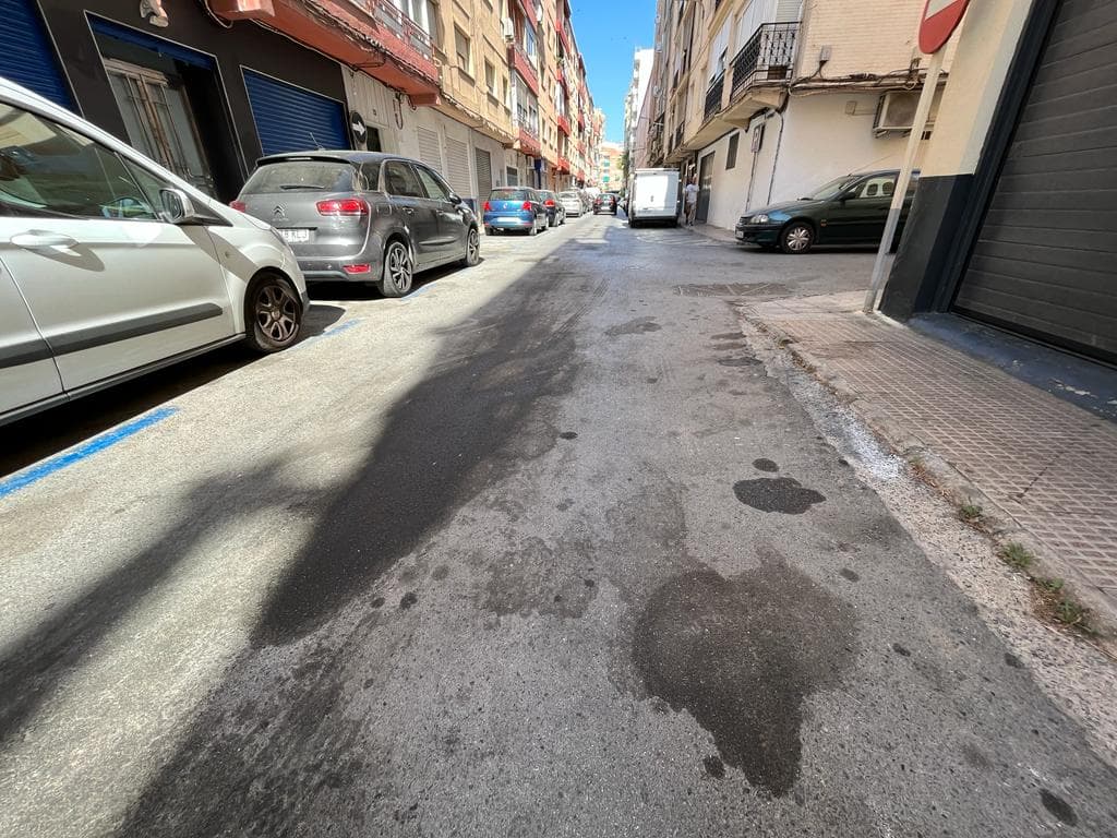 El PSOE plantea la reforma integral de la calle Pablo Ruiz Picasso tras hacerse eco de la preocupación de los vecinos por su degradación