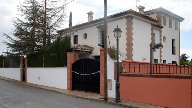 Detenido el hermano de la mujer asesinada en Las Gabias junto a su hijo