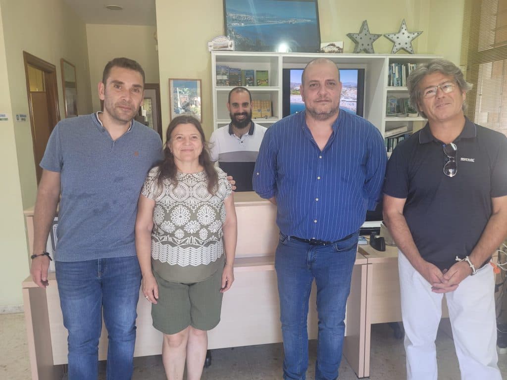La Oficina de Turismo de Salobreña vuelve a abrir su puertas