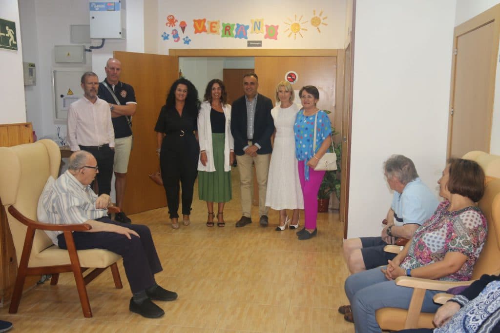 Diputación de Granada reforzará el proyecto formativo que mantiene con la asociación de Parkinson