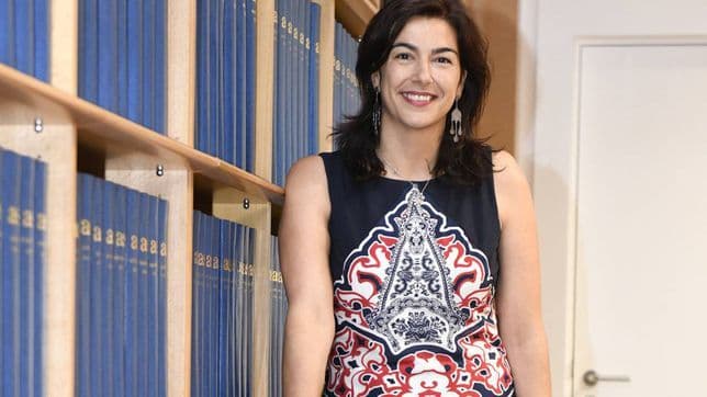 María José Rienda cierra hoy en Castell de Ferro la III edición de “Charlas bajo las estrellas”