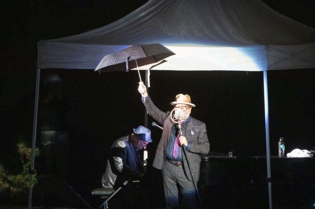 Elvis Costello contra la tormenta en el primer concierto de 1001 Músicas – CaixaBank