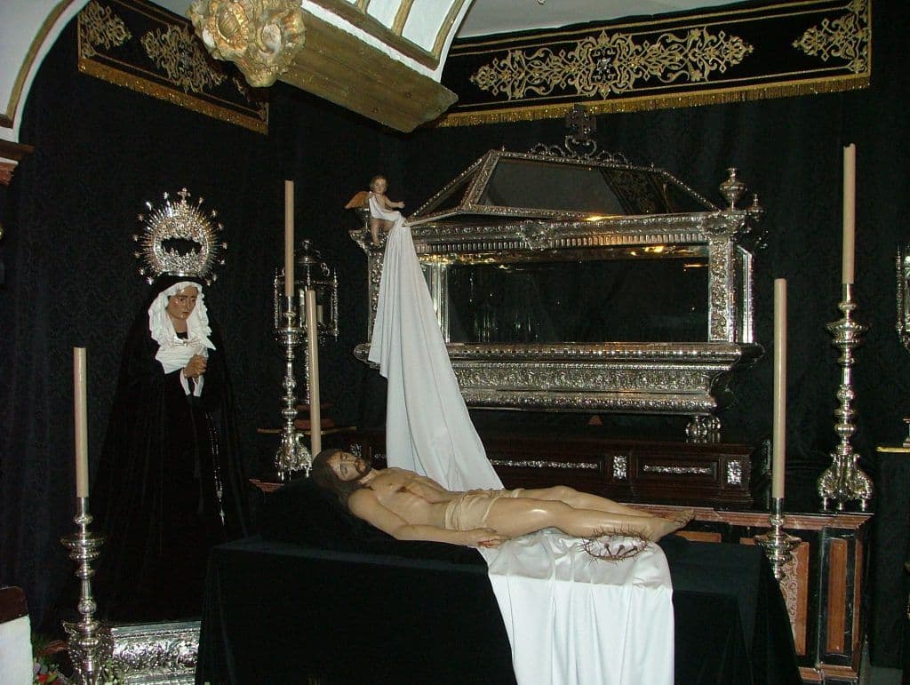 Solemnes actos en honor a la festividad litúrgica de los Dolores Gloriosos de la Santísima Virgen en Motril