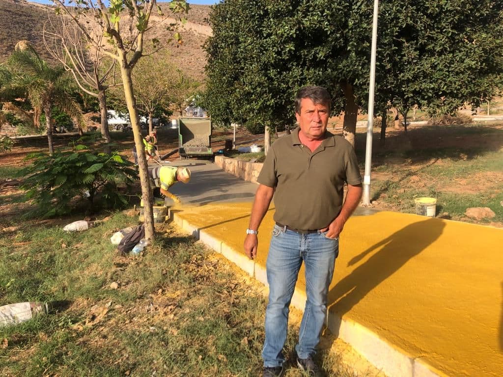 Avanzan las obras de reforma del Parque del Romeral de Castell de Ferro