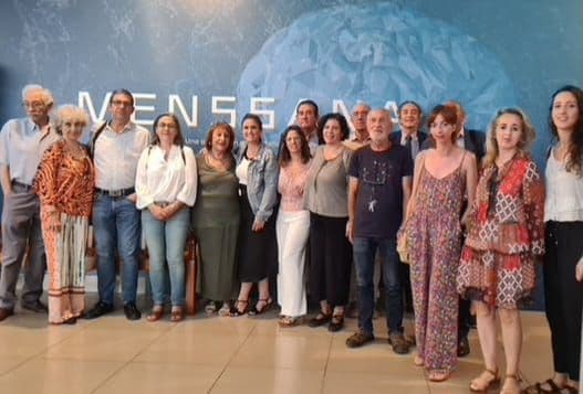 La directora general de Atención Sociosanitaria, Trinidad Rus, visita la muestra ‘Menssana’ ubicada en el Parque de las Ciencias de Granada