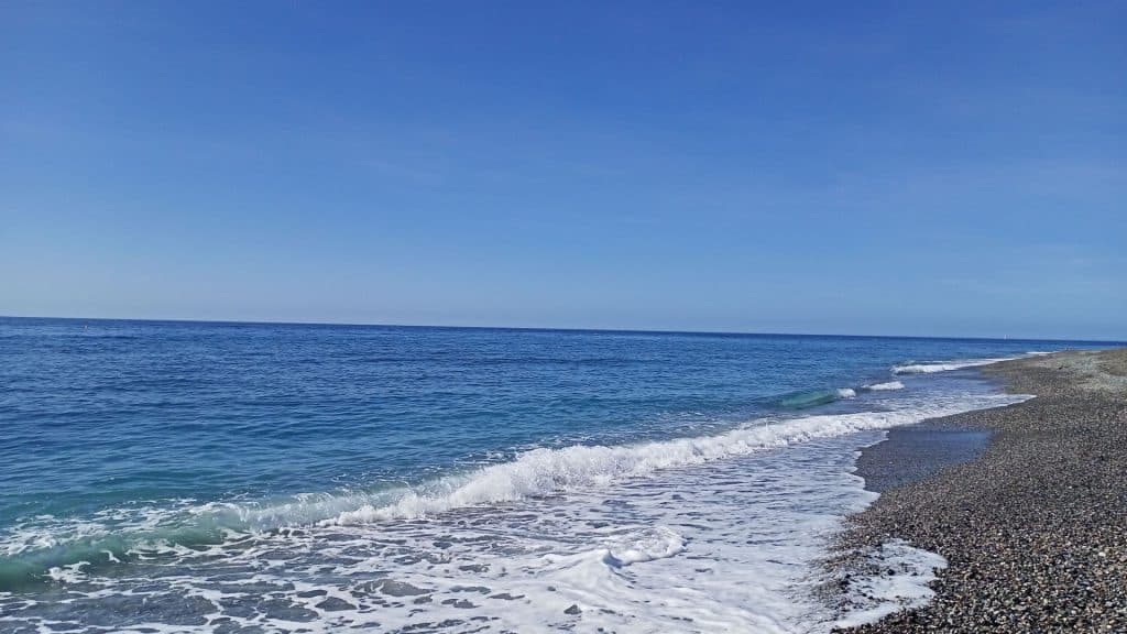 Adiós al verano: Primer amanecer de otoño en la Costa Tropical