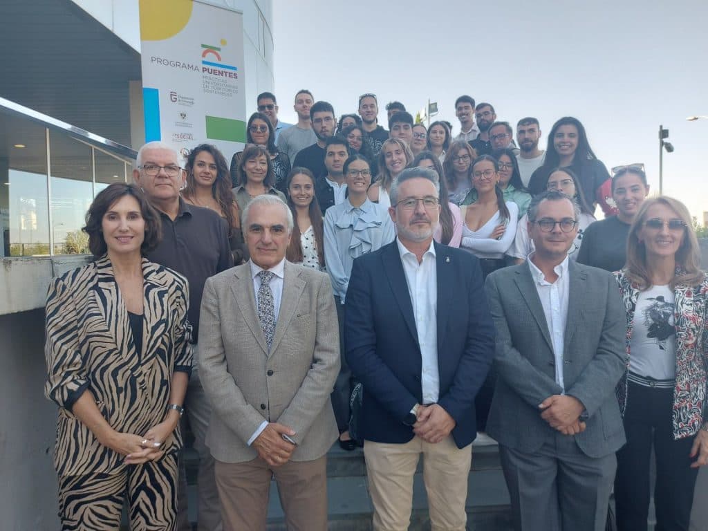 El programa Puentes de Diputación desarrolla 87 proyectos de desarrollo local con la ayuda de 87 estudiantes de la UGR en sus 3 convocatorias