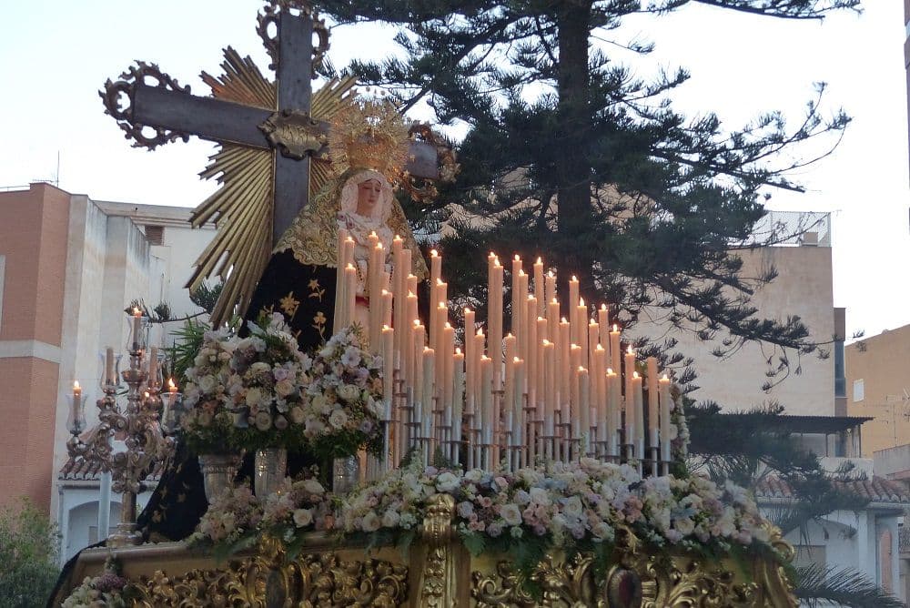 CAPUCHINOS MUESTRA SU DEVOCIÓN A NUESTRA SEÑORA DE LA SOLEDAD