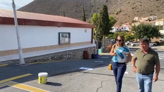 Puesta a punto de los colegios públicos de Gualchos-Castell de Ferro para la vuelta al cole este lunes de más de 1.000 niños y niñas