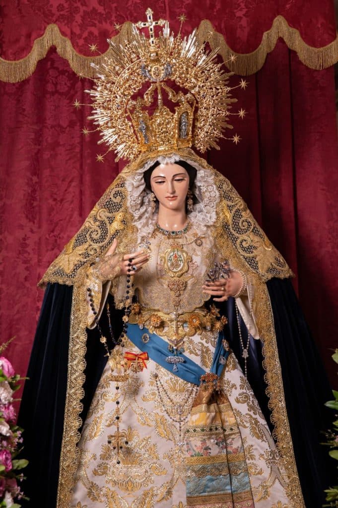 Así ha quedado María Santísima de la Victoria de Motril tras su restauración
