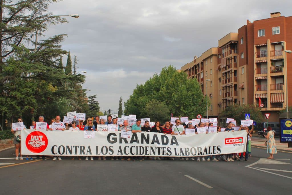 CCOO y UGT piden una investigación «exhaustiva» para determinar si existió falta de medidas de seguridad en la muerte de un trabajador en la planta de reciclaje de Alhendín