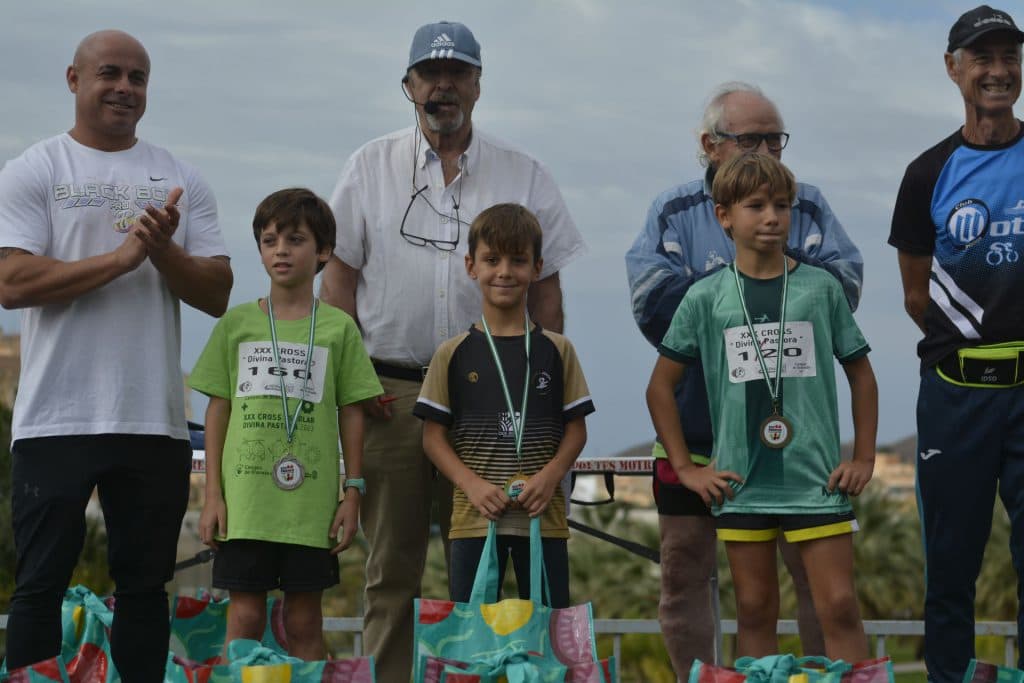 XXX Cross Escolar Divina Pastora