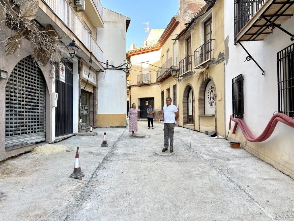 «El Ayuntamiento de Motril arruina al comercio local»