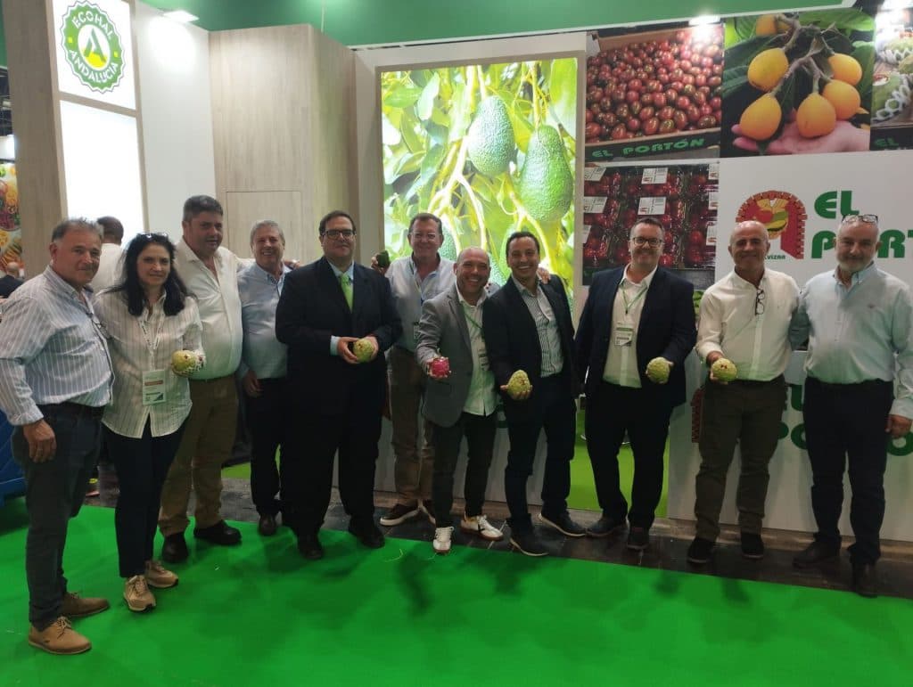El presidente de la Mancomunidad de la Costa Tropical muestra su apoyo al sector hortofrutícola en Fruit Attraction 2023