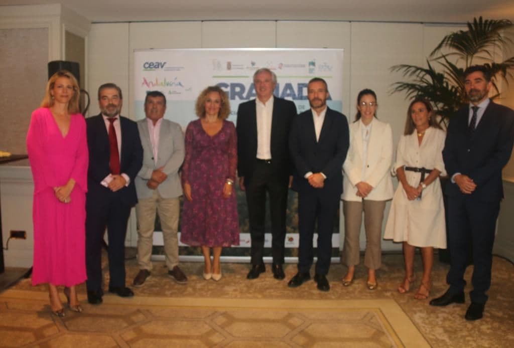 Granada acogerá en noviembre la Cumbre Mundial de Agencias de Viajes