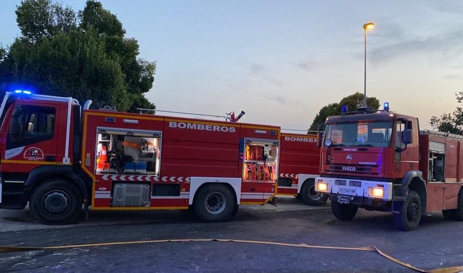 Muere una mujer tras chocar su vehículo contra un camión en Moriles