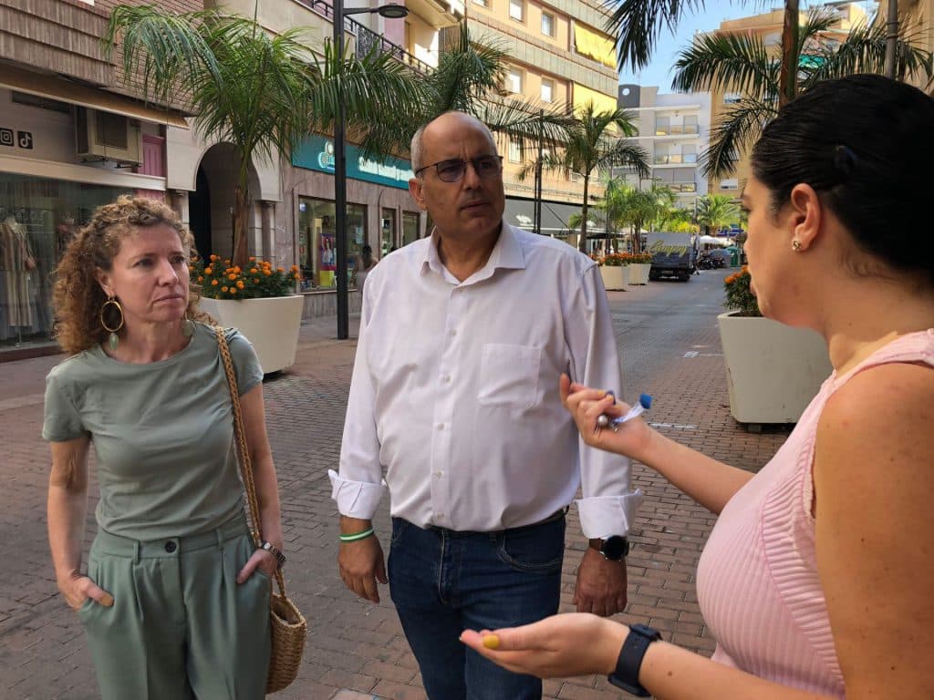 AxSí reclama que se permita aparcar en la calle Emilio Moré a los residentes afectados por las obras del entorno del Ayuntamiento