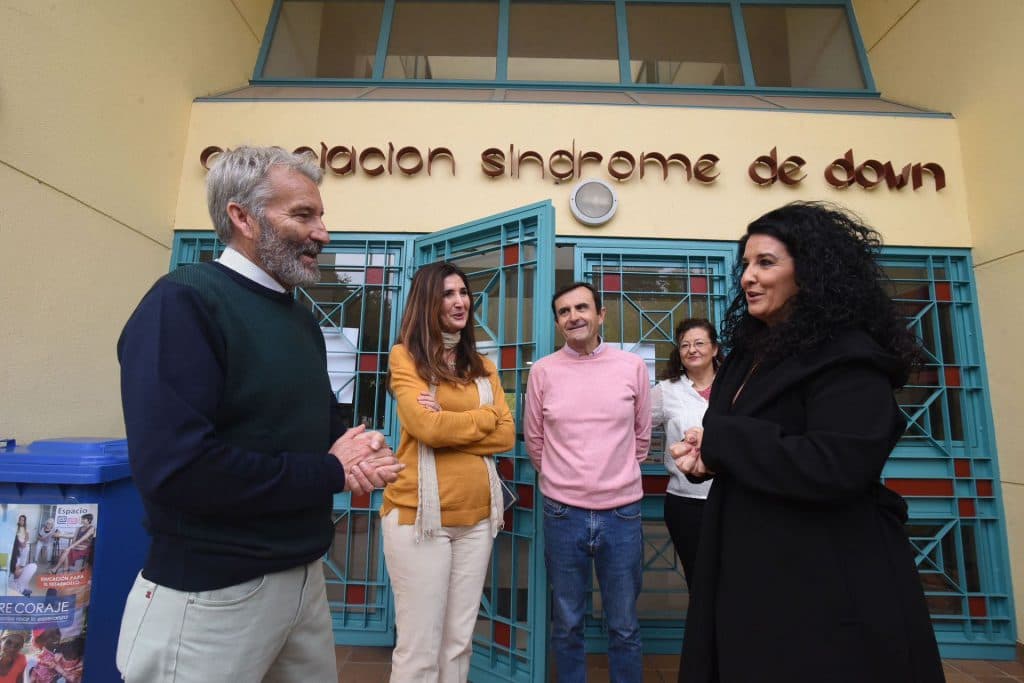Diputación aporta más de 5.500 euros a la Asociación Síndrome de Down para proyectos de autonomía
